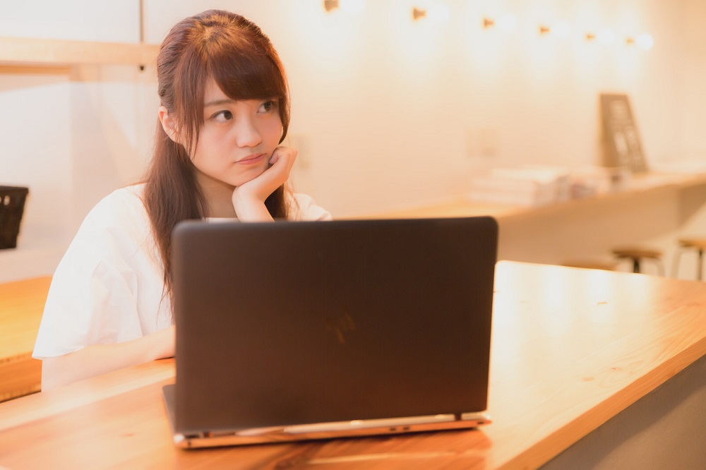 車の査定　電話なし