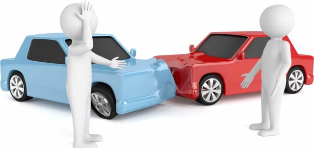 軽自動車 コンパクトカー どっち 安全性